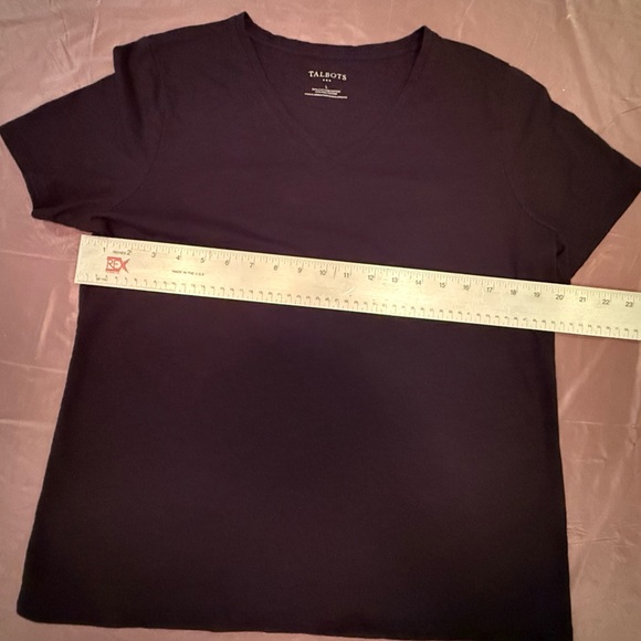 Talbots Black V-neck Short Sleeve Tee Size Large - Picture 6 of 6